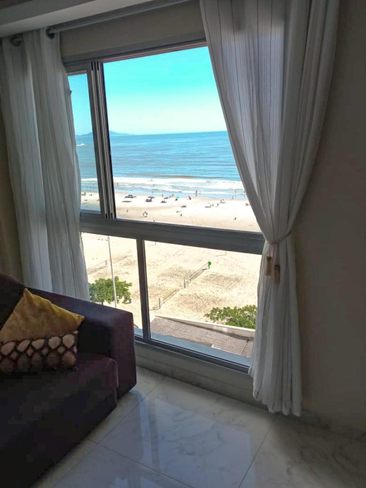 Apartamento Frente Mar Balneario Camboriu